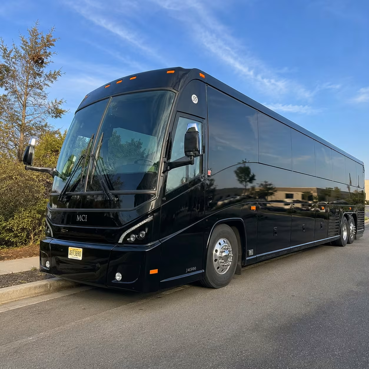 bus rentals from tustin to sacramento and northern california